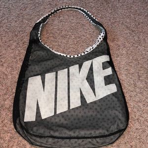 black and white nike bag